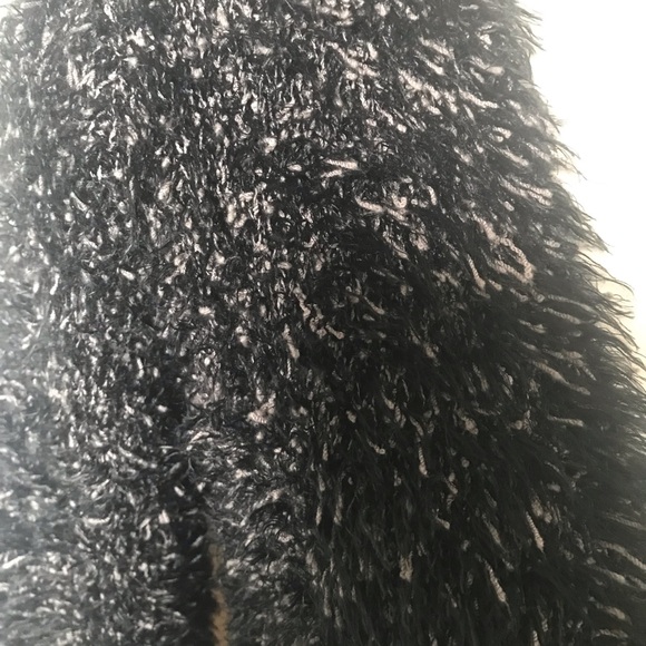 New - Anna Bella Fuzzy Cardigan/ Sweater- Size M - Picture 2 of 5